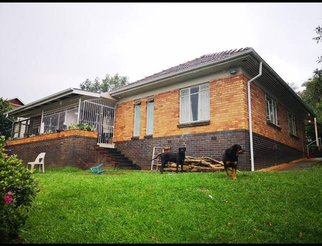 3 BEDROOM HOUSE TO LET IN CLARENDON